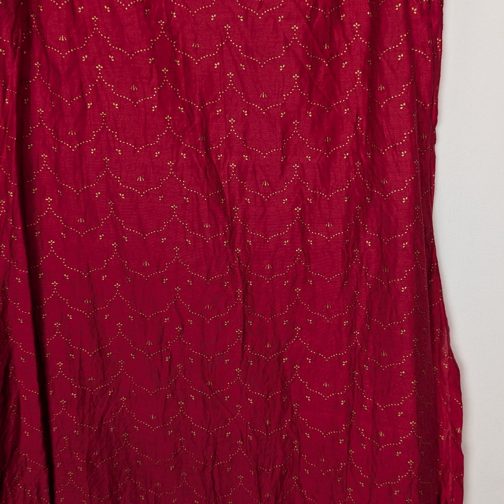 Red Sleeveless Dress - Picture 4 of 12